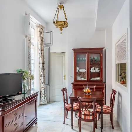 Chicarrero Vacacional Apartment *
