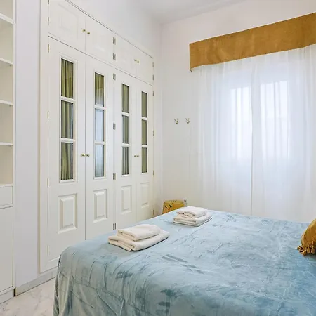 Chicarrero Vacacional Apartment *